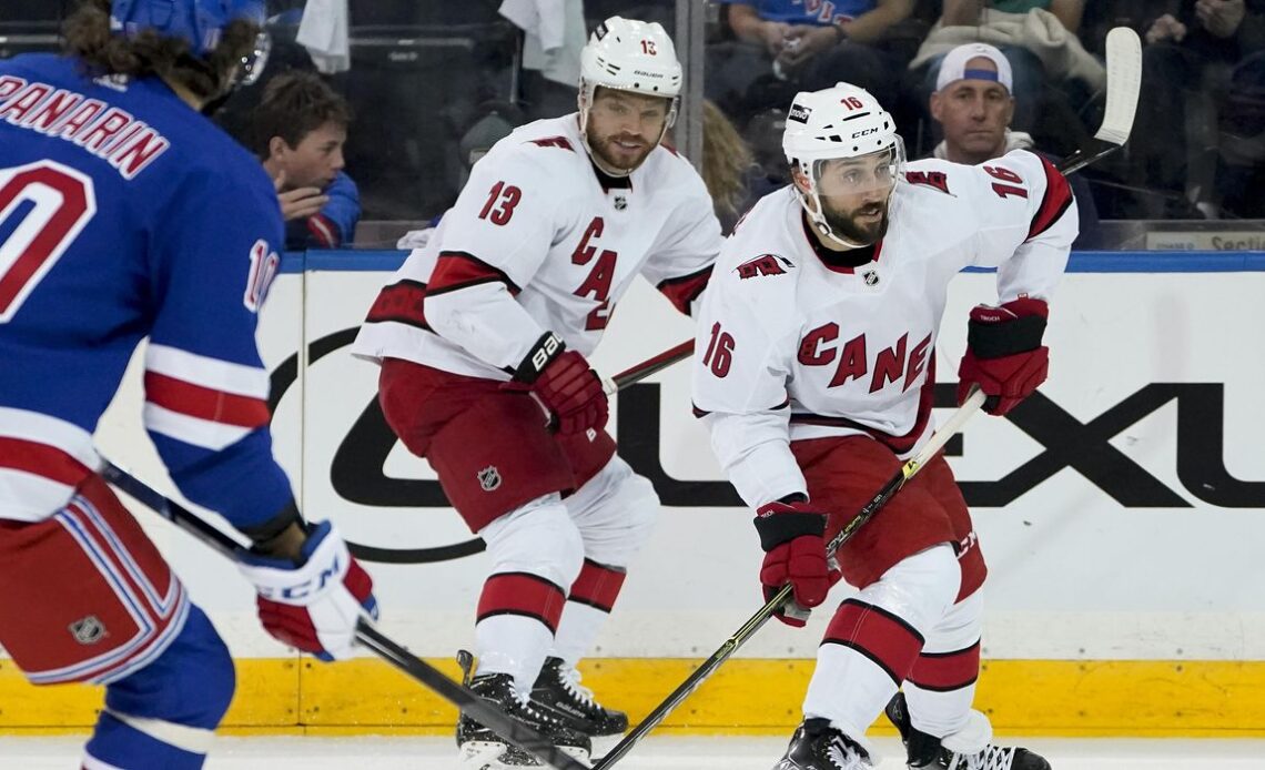 Hurricanes' home-ice edge in Game 7 doesn't faze Rangers