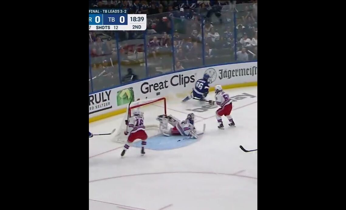 Shesterkin makes incredible save on Kucherov