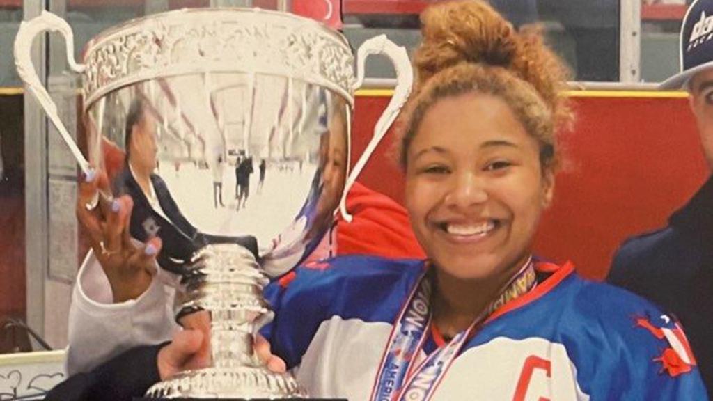 Jazmine Miley named coach of Paul Smith's College women's hockey team