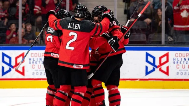 Canada scores early, often to down Sweden, claim gold in Hlinka Gretkzy Cup