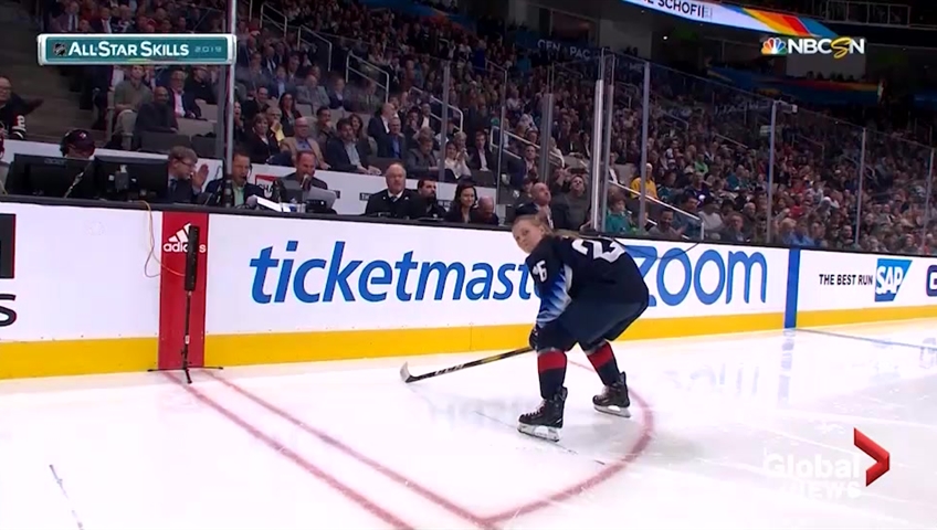Click to play video: 'Kendall Coyne Schofield competes in fastest skating competition at NHL All-Star weekend'