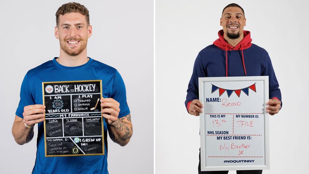 Jets, Rangers, Blackhawks pose with 'Back to Hockey' signs