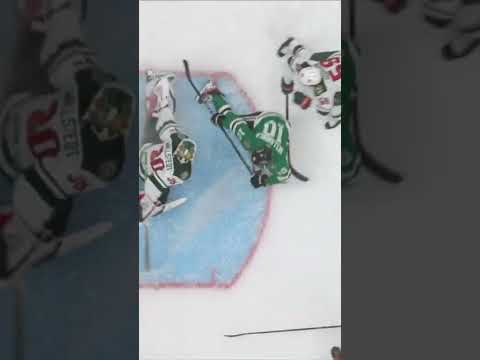 Stars go tic-tac-toe for the shorthanded beauty