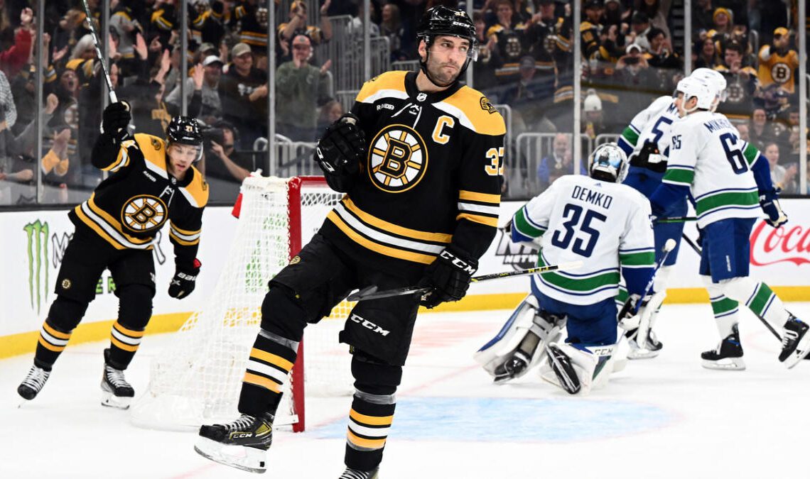 Bruins set remarkable franchise record with home win over Canucks
