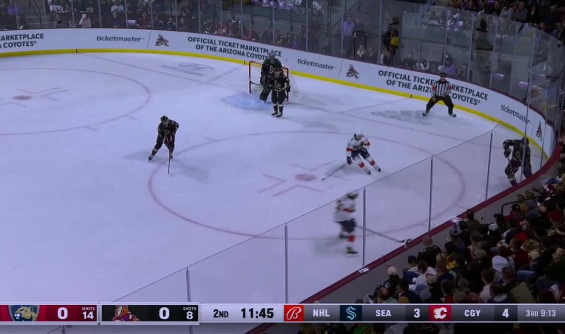 Colin White with a Goal vs. Arizona Coyotes