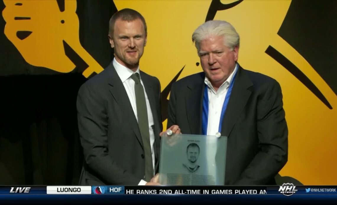 Henrik Sedin joins his brother in the Hockey Hall of Fame