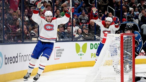 Savard's 3rd-period goal lifts Canadiens over Blue Jackets