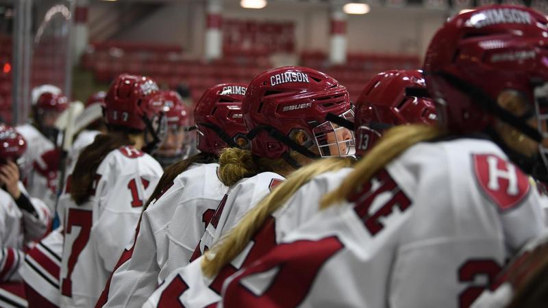 Women’s Hockey Drops Contest to Minnesota Duluth to Conclude Series