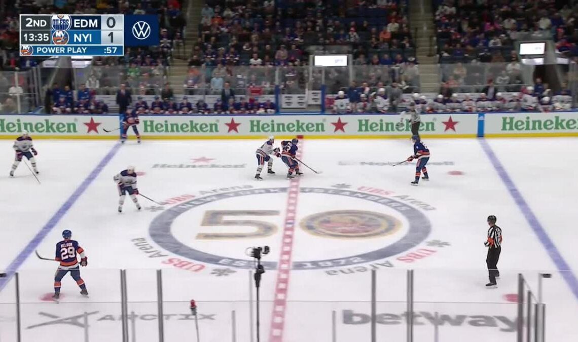 a Goal from New York Islanders vs. Edmonton Oilers