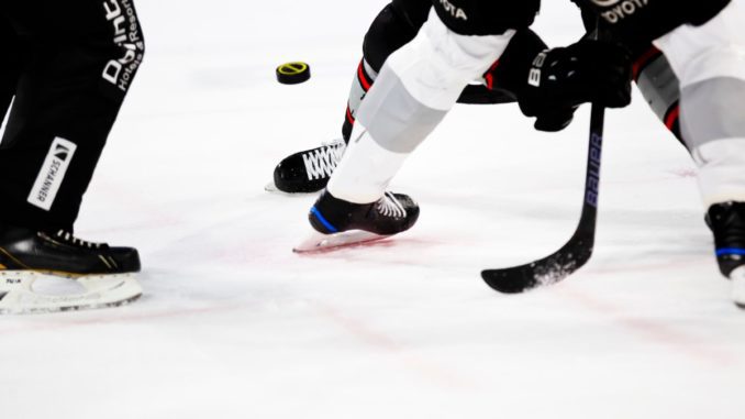 7 hockey stars students can learn from
