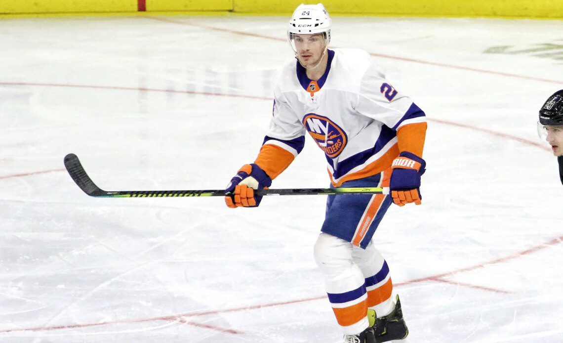 Scott Mayfield New York Islanders