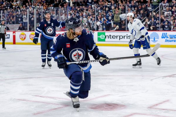 Kyle Connor sets franchise record with 41st game winner for Jets