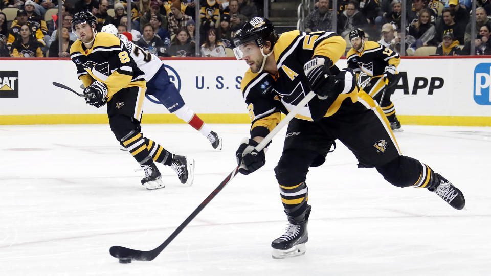 Letang scores twice in return, Penguins beat Panthers 7-6 in OT