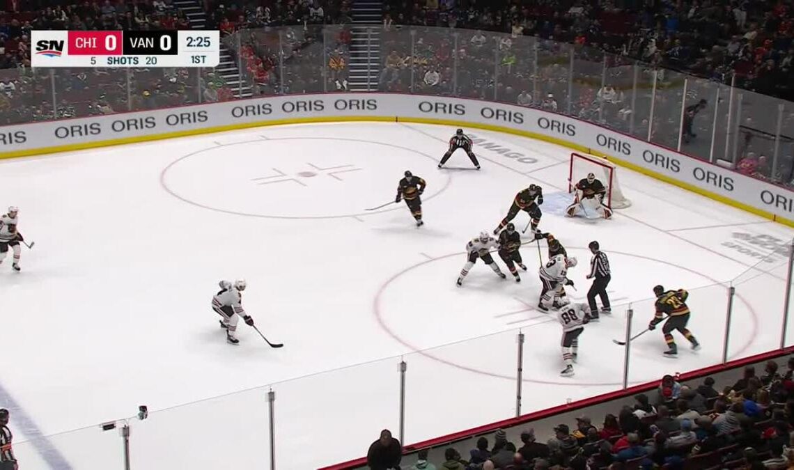 Patrick Kane with a Goal vs. Vancouver Canucks