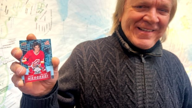Vic Mercredi, N.W.T's first NHLer, finally has a rookie card — 50 years later