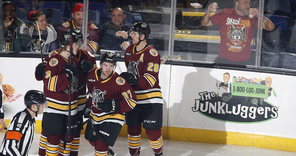 Wolves Rout Wild 5-0 - Chicago Wolves