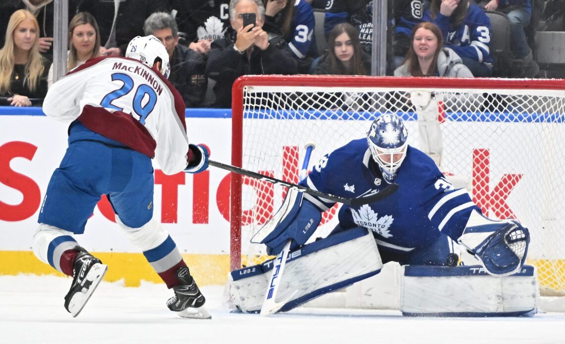 MacKinnon scores lone shootout goal as Avalanche hand Maple Leafs 2nd straight home loss