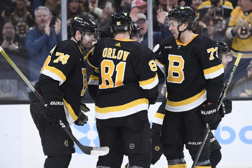 Morning Notes: Bruins, Senators, Salary Cap