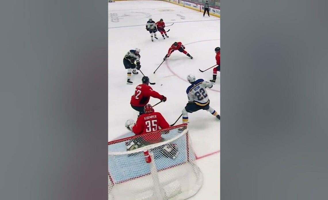 No one knows the puck is in the net 🤷‍♂️