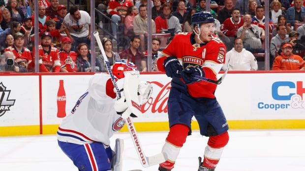 Panthers score franchise-high 7 goals in opening period to rout Canadiens