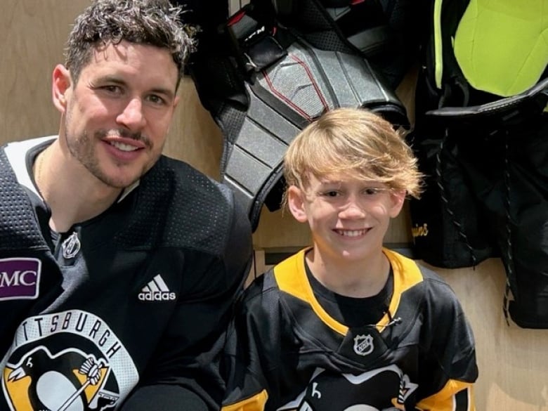 Logan Ferriss got to live out his dream of meeting Sidney Crosby and the Pittsburgh Penguins thanks to Make-A-Wish foundation.