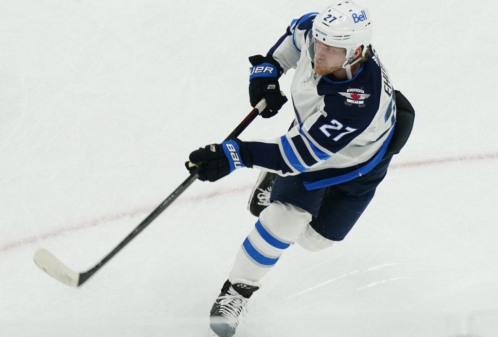 Nikolaj Ehlers Skating As He Waits For Medical Clearance