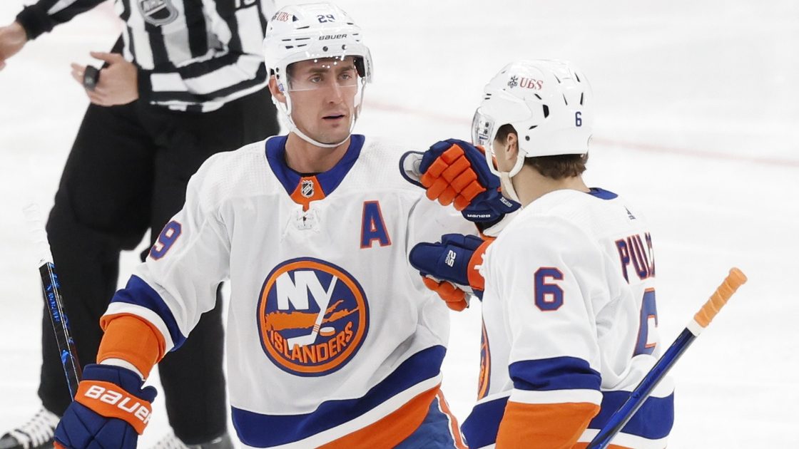 Brock Nelson, Ryan Pulock and Simon Holmstrom score in Islanders' 3-0 win over Capitals