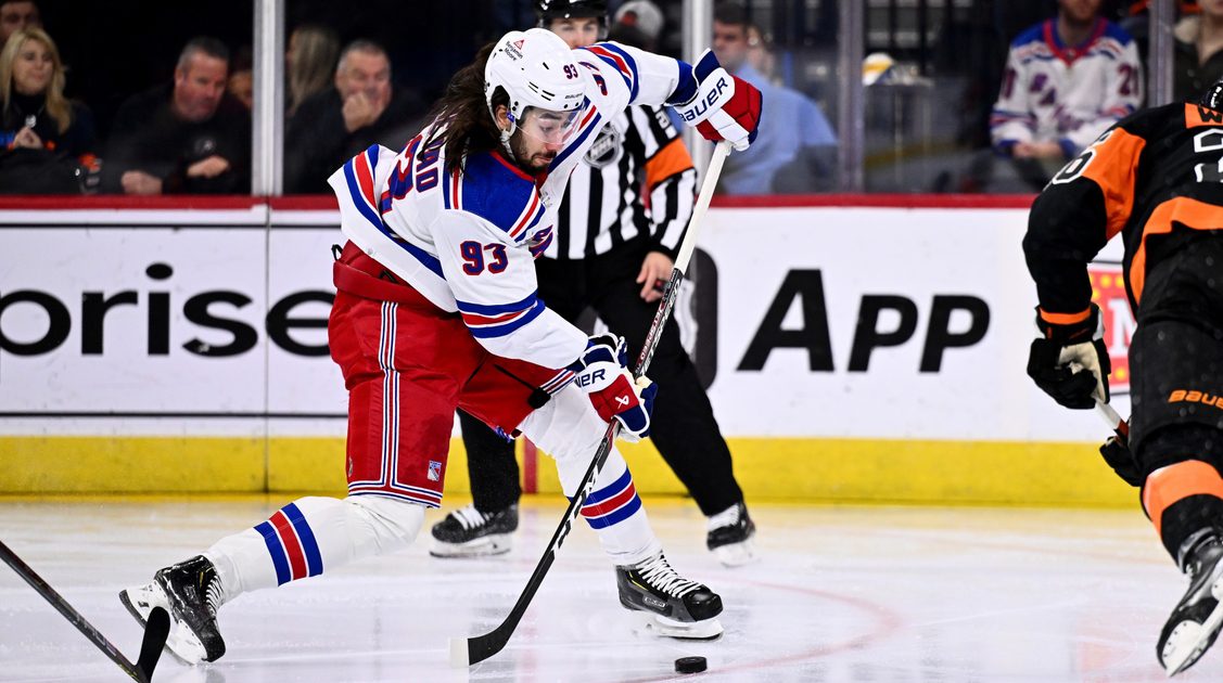 Mika Zibanejad scores twice in Rangers' 3-1 win over Flyers