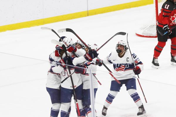 U.S. Collegiate Select Team Beats Canada, 4-3, Sweeps Collegiate Series