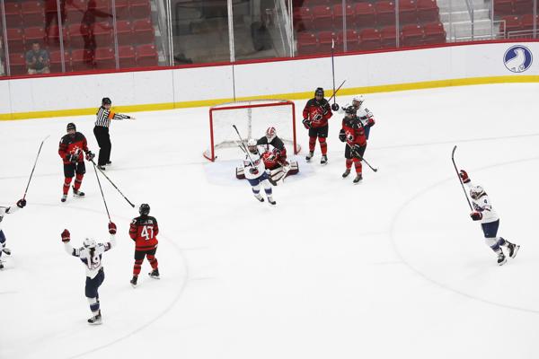 U.S. Collegiate Select Team Downs Canada 4-3