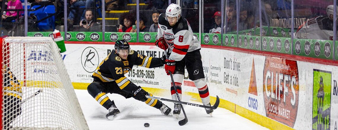 COMETS LOSE TO BRUINS, 5-2