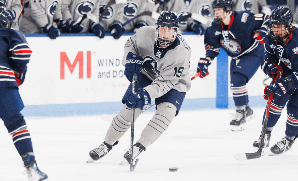 No. 15 Women's Hockey Welcomes No. 13/13 Yale for Weekend Series