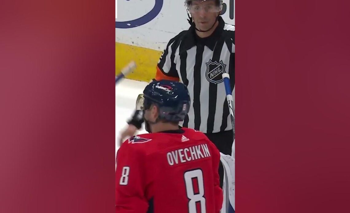 Ovi lets Vasy know he doesn't like being stopped 🗣⚡️