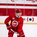 Patrick Kane debuts for Red Wings, just misses on goal in OT loss