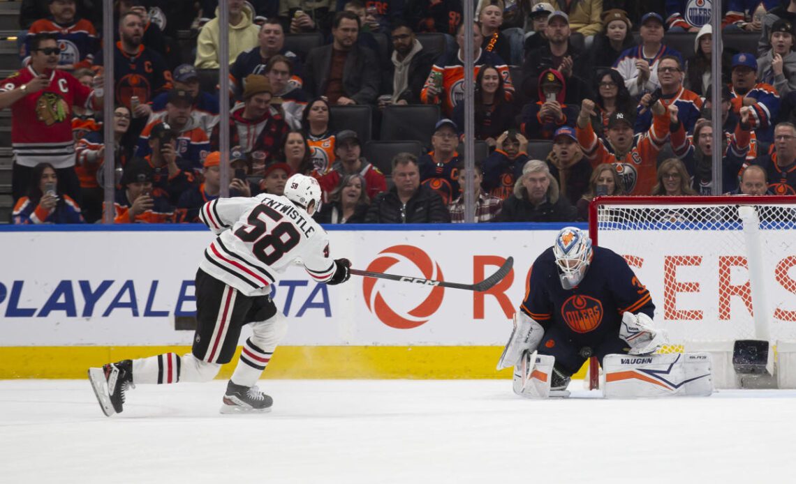 10 observations: Blackhawks shut out by Oilers, tie franchise record with 19-game road losing streak