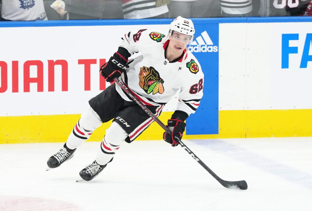 Blackhawks Assign Brett Seney To Rockford