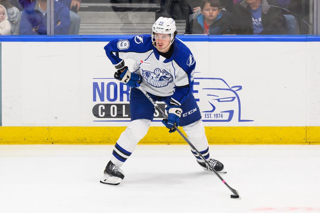 Gage Goncalves Syracuse Crunch