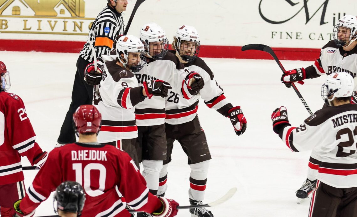 Men's Hockey Opens Weekend with 5-3 Win Over Harvard