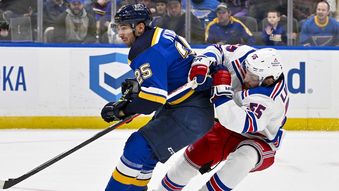 Rangers drop third straight for first time this season with 5-2 loss to Blues