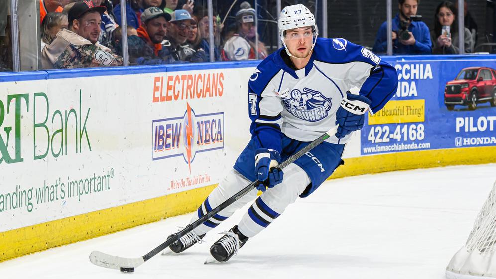 Tampa Bay Lightning Recall Forward Mitchell Chaffee From Syracuse Crunch