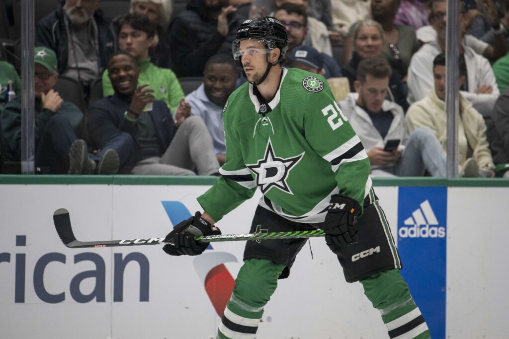 Dallas Stars Recall Alex Petrovic, Derrick Pouliot