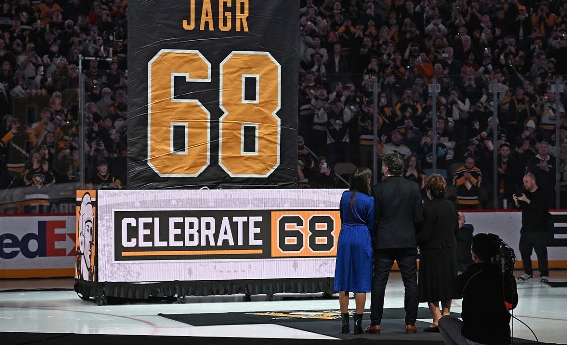 Jaromir Jagr's #68 is retired by the Pittsburgh Penguins!