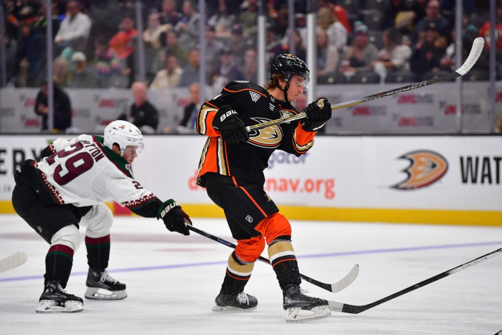 West Notes: Zegras, Pietrangelo, Bjugstad, Smith
