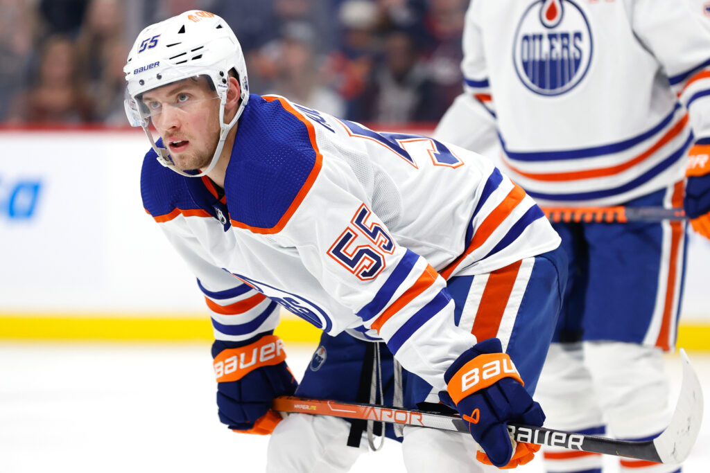 Edmonton Oilers Recall Dylan Holloway