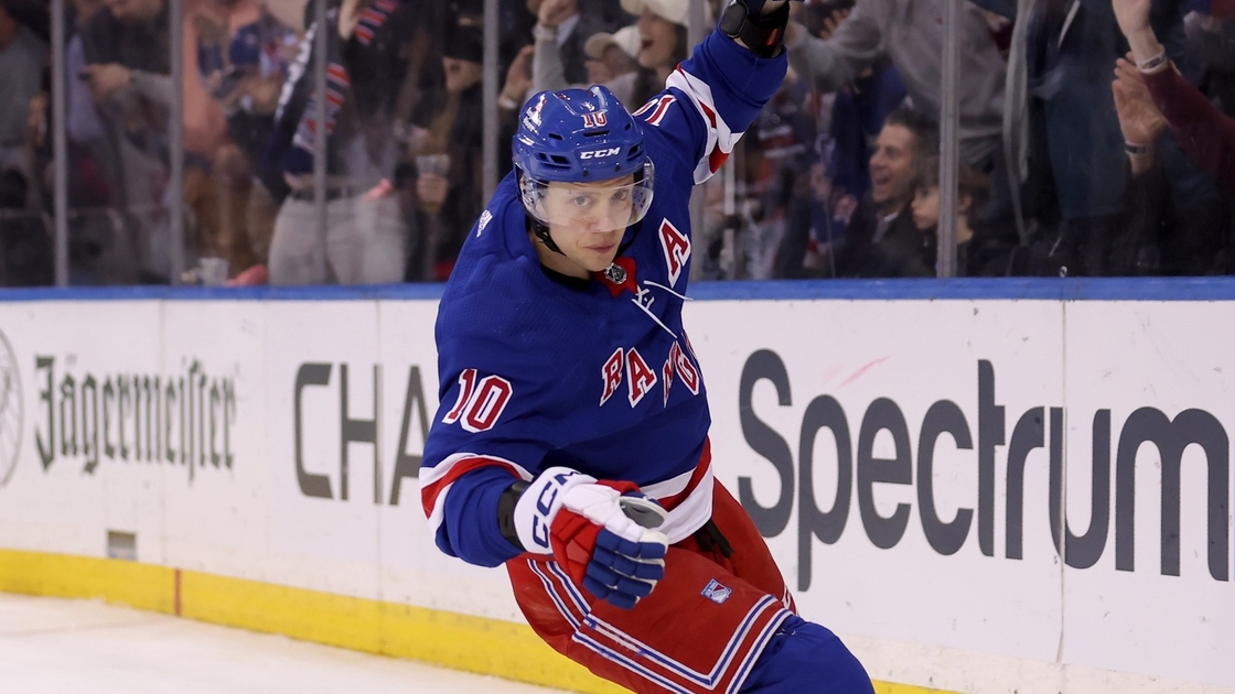 Rangers’ Artemi Panarin named NHL’s Third Star of the Week