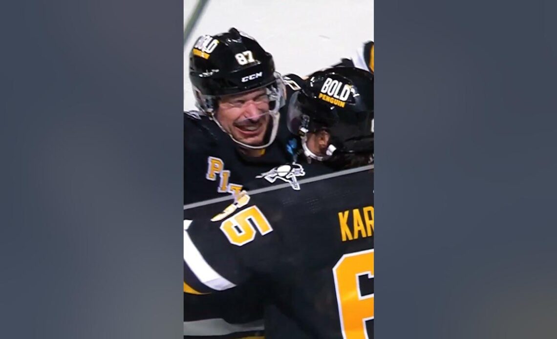 Sidney Crosby: 1️⃣0️⃣0️⃣0️⃣ ASSISTS❗️