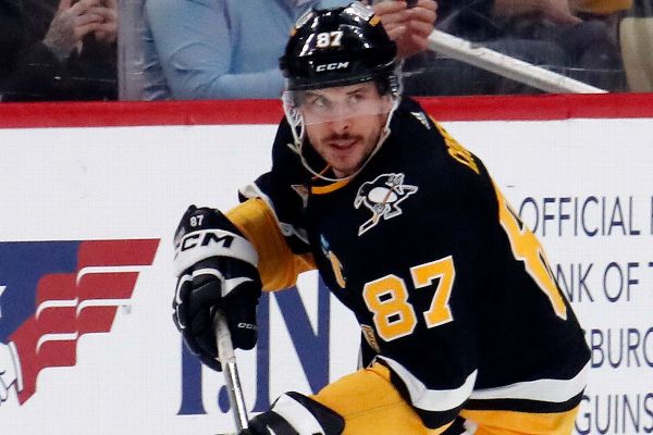 Sidney Crosby hits 1,000 assists, keeps Penguins surging