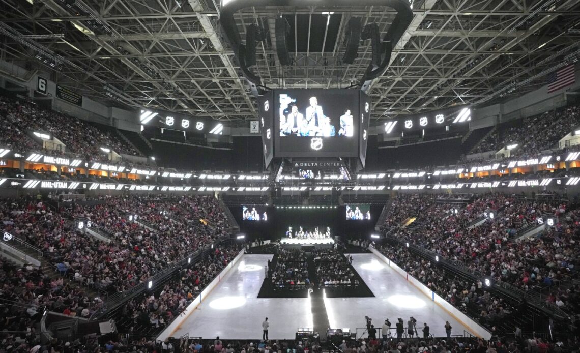 Utah hockey fans welcome the former Arizona Coyotes to new home