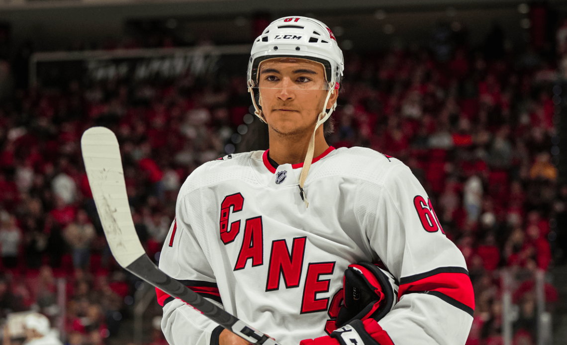 Canes Re-Sign Suzuki To One-Year Deal