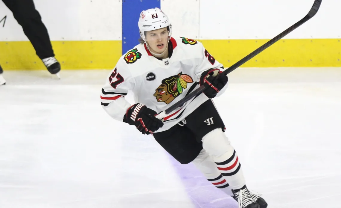 Chicago Blackhawks Extend Lukas Reichel to 2-Year Contract - The Hockey Writers - Blackhawks Transactions